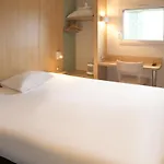 Angoulême Hotel 2*