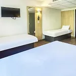 Hotel Angoulême 2*